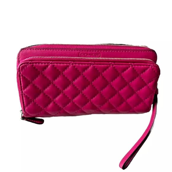 Coach Women's Clutch Wallet Pink - Pre-Owned - Picture 1 of 7